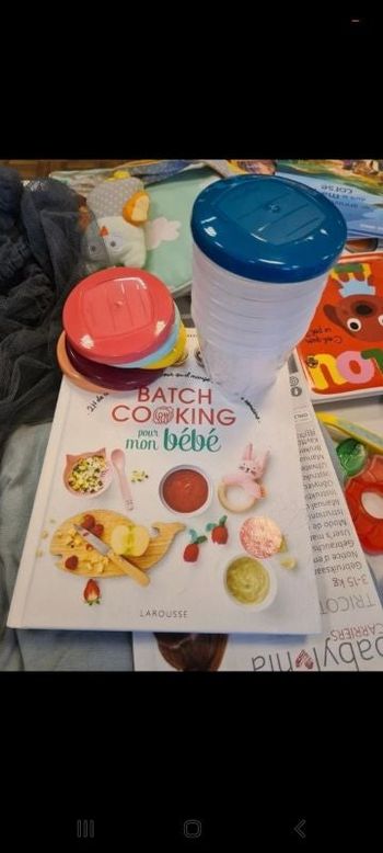 Livre de Batch cooking + 6 pots