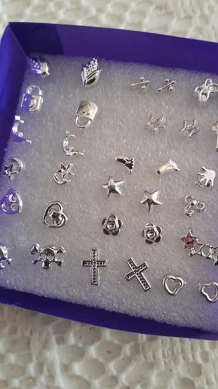 18 paires de Boucles d'oreilles enfant, argentées, plaquées argent - photo numéro 2