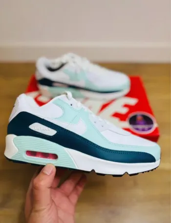 Nike Air Max 90 LTR Mint Jade Ice White (GS) Taille 39