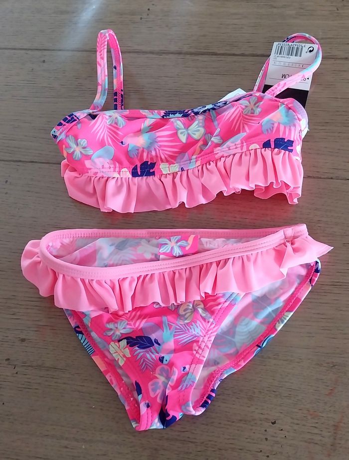 Maillot de bain fille 3ans neuf