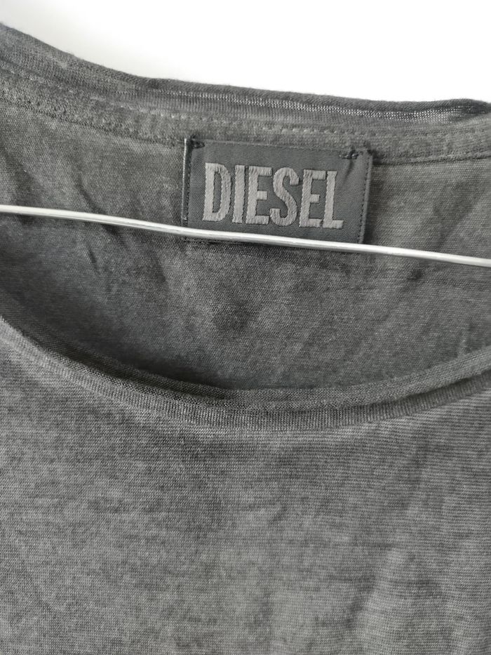 T-shirt gris foncé Diesel taille L soit 40/42 - photo numéro 3