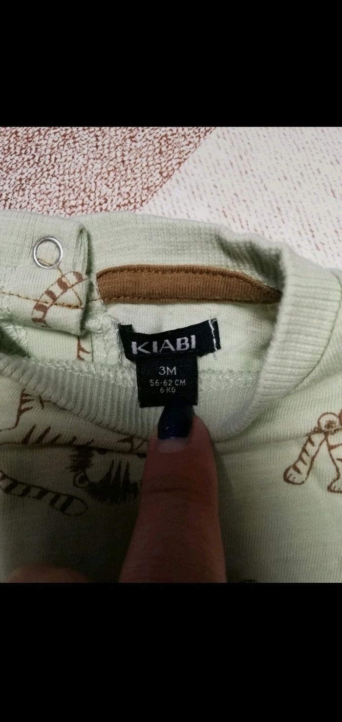 Tee shirt 3 mois Vert lions Kiabi neuf - photo numéro 2