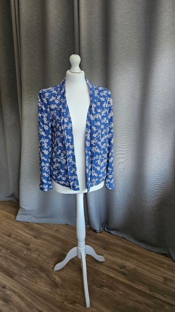 Veste blazer fleuri, taille 36, Etam