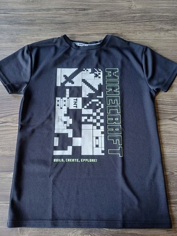 T-shirt Minecraft noir , 11-12 ans