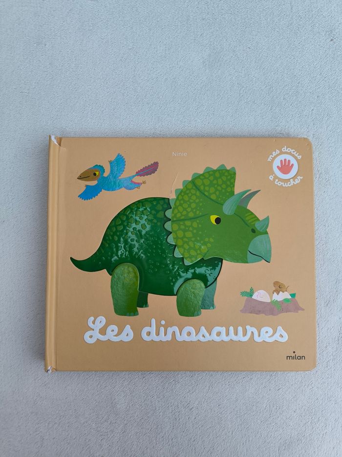 Livre Les dinosaures Milan - photo numéro 2