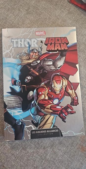 Livre marvel thor et iron man