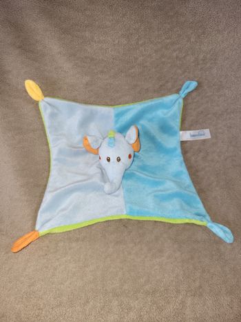 Doudou plat Éléphant Bambia