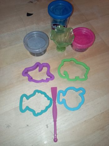 Lot pâtes a modeler 