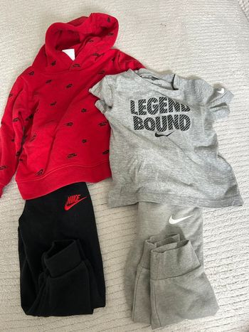 Lot de 2 ensemble Nike 24 mois