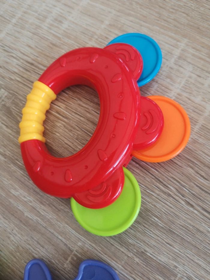 Lot 2 hochets bébé - photo numéro 2