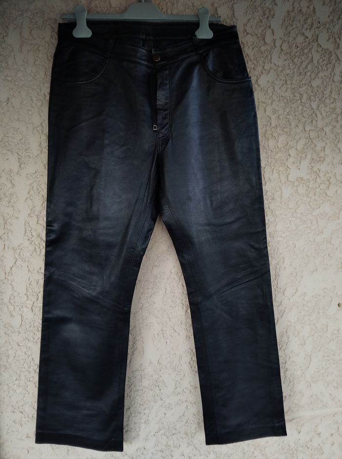 Pantalon homme cuir noir taille 42 (L)