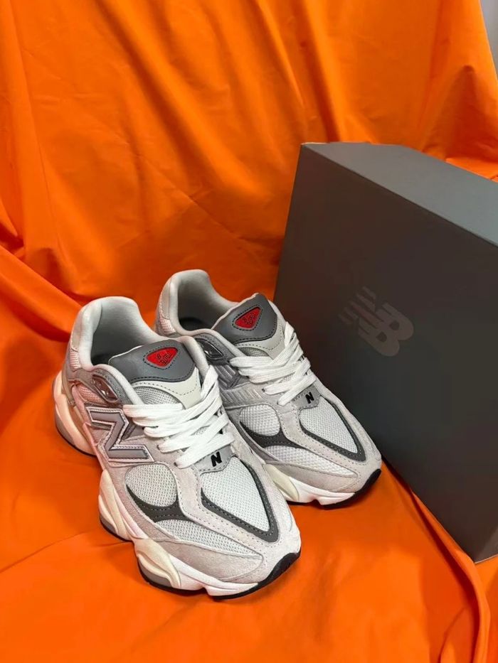 New Balance NB 9060