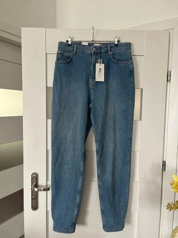 Jean 42