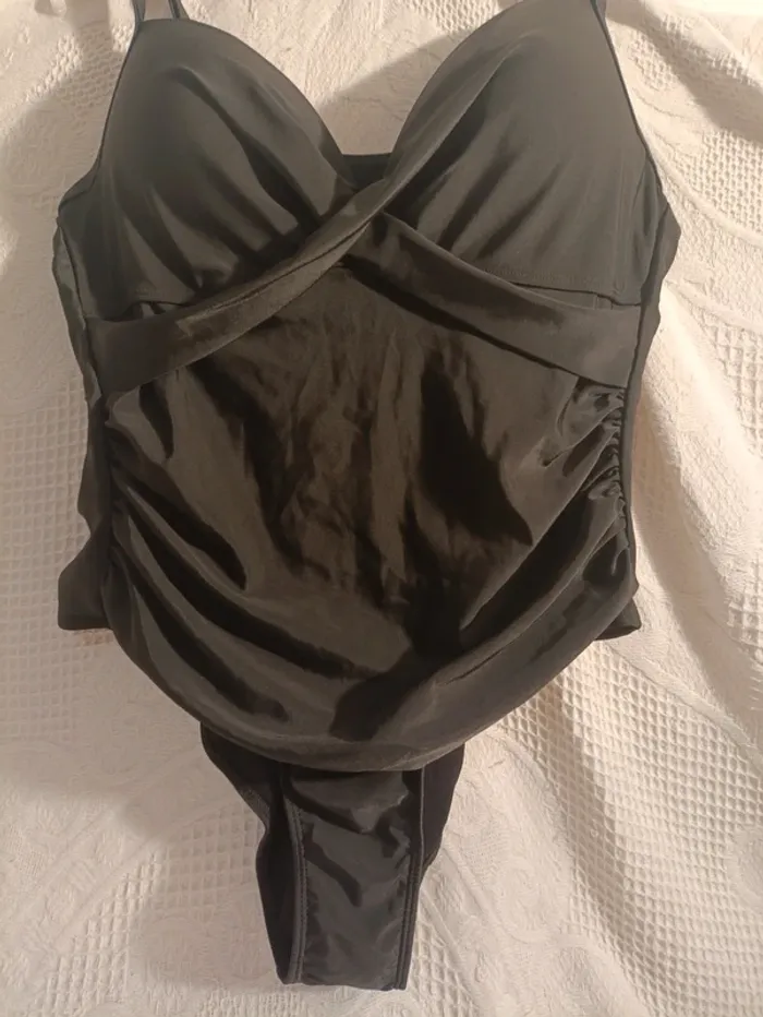 Maillot de bain - photo numéro 2