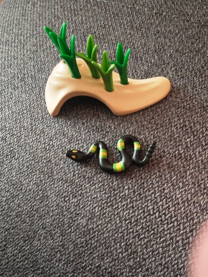 Serpent à sonnettes et sa cachette playmobil wiltopia