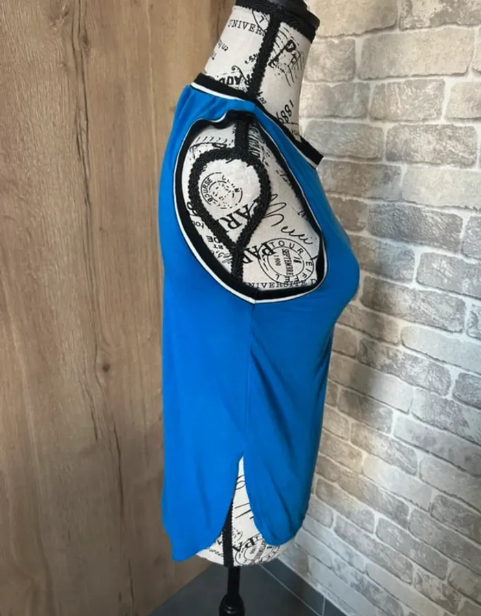 Débardeur sport taille S - photo numéro 3