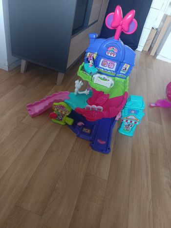Garage tut tut minnie