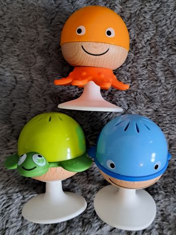 Lot de 3 hochets sur ventouses - Hape