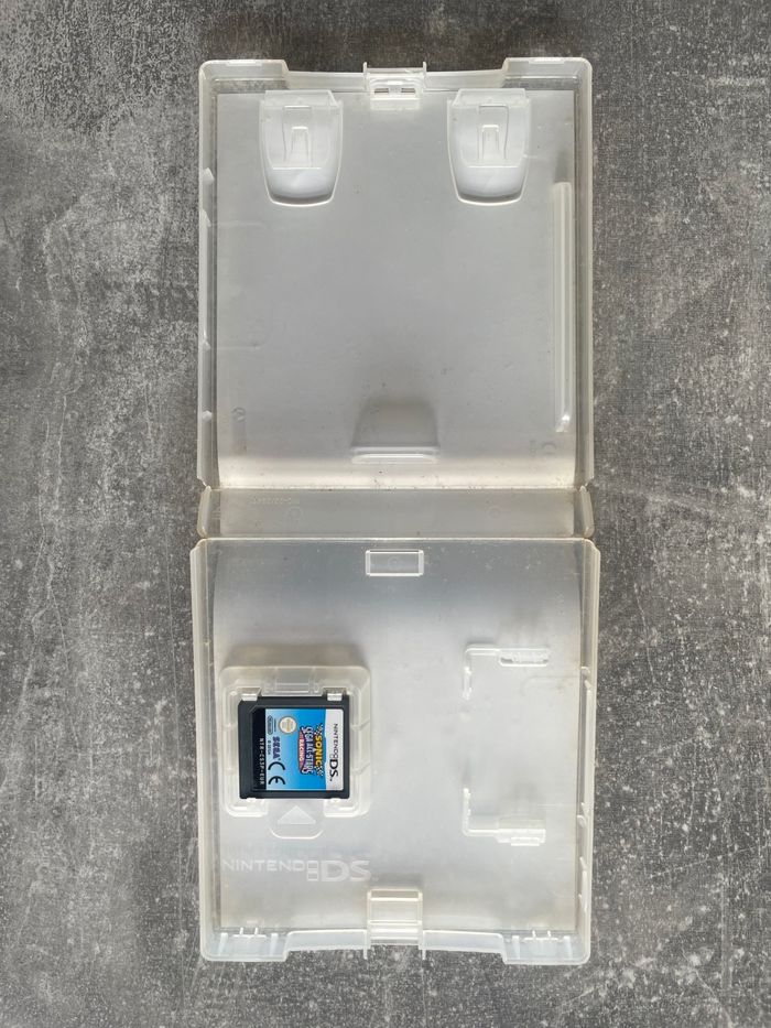 Jeu pour Nintendo DS, Sonic all star racing en français. - photo numéro 2