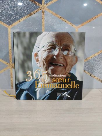 Livre spiritualité 365 méditation de soeur Emmanuelle