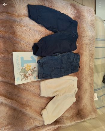 Pantalon bébé taille 1 mois