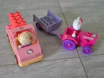 Tracteur et voiture Hello Kitty LEGO DUPLO