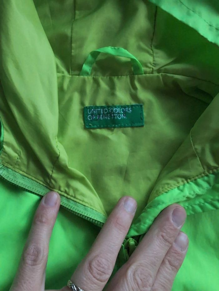 Imperméable vert fluo - photo numéro 2