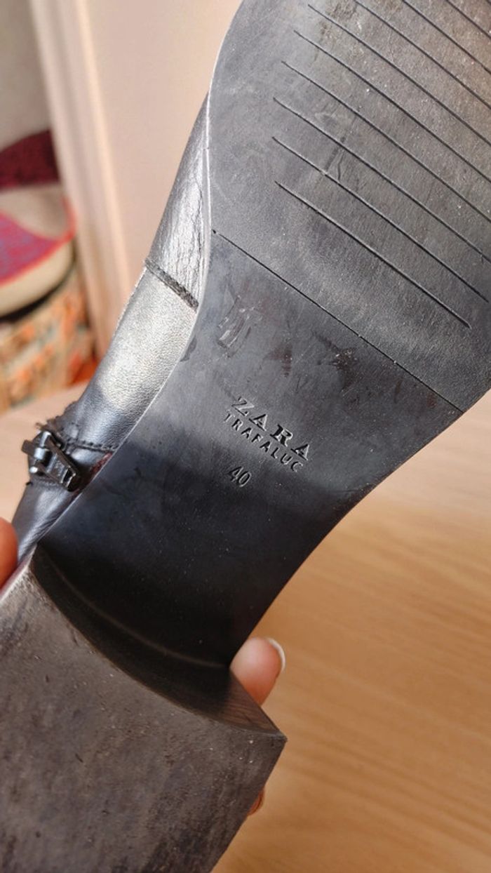 Bottine en cuir noire talon carré bout rond carré confortable - photo numéro 6