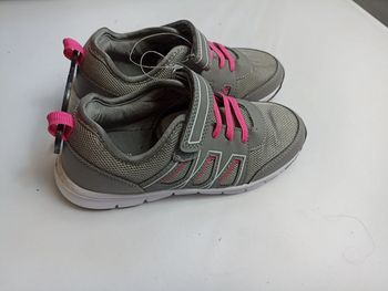 Basket toiles taille 33