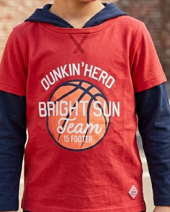 T-shirt à capuche Style Basketball WE Fashion – 5/6 ans
