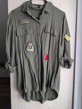 Chemise kaki style militaire à patchs 36