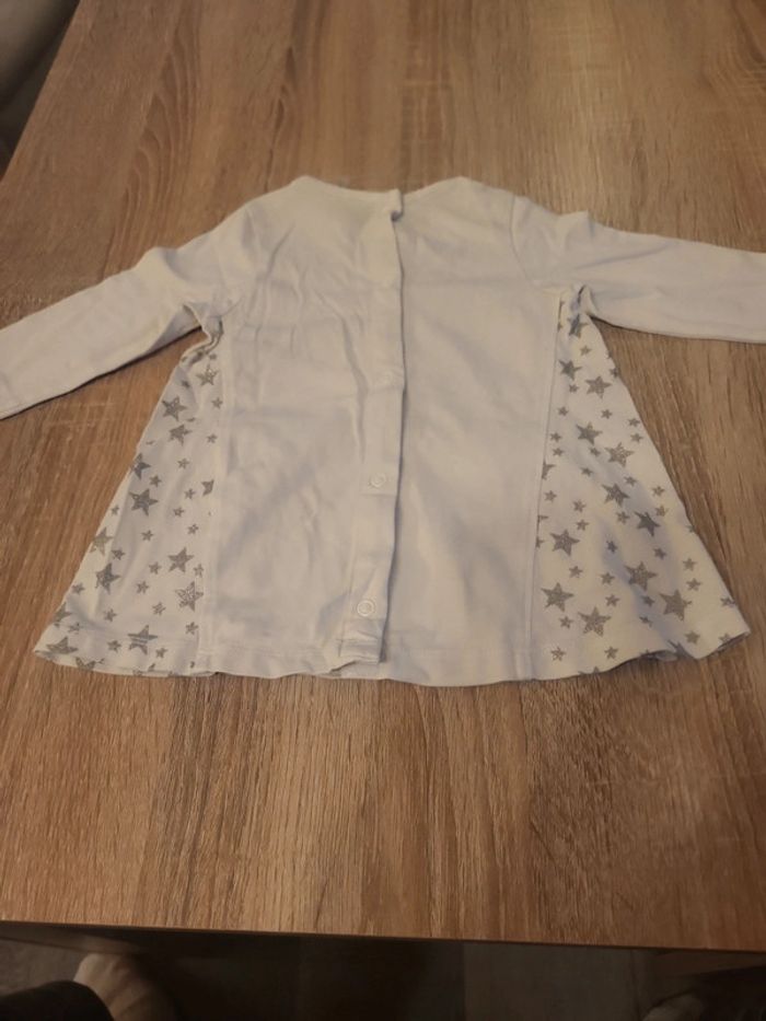 Robe. - photo numéro 2