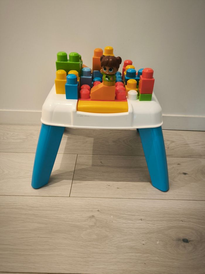 Table de construction méga blocks