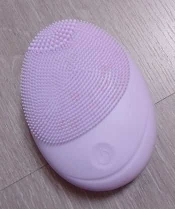 Brosse nettoyante visage