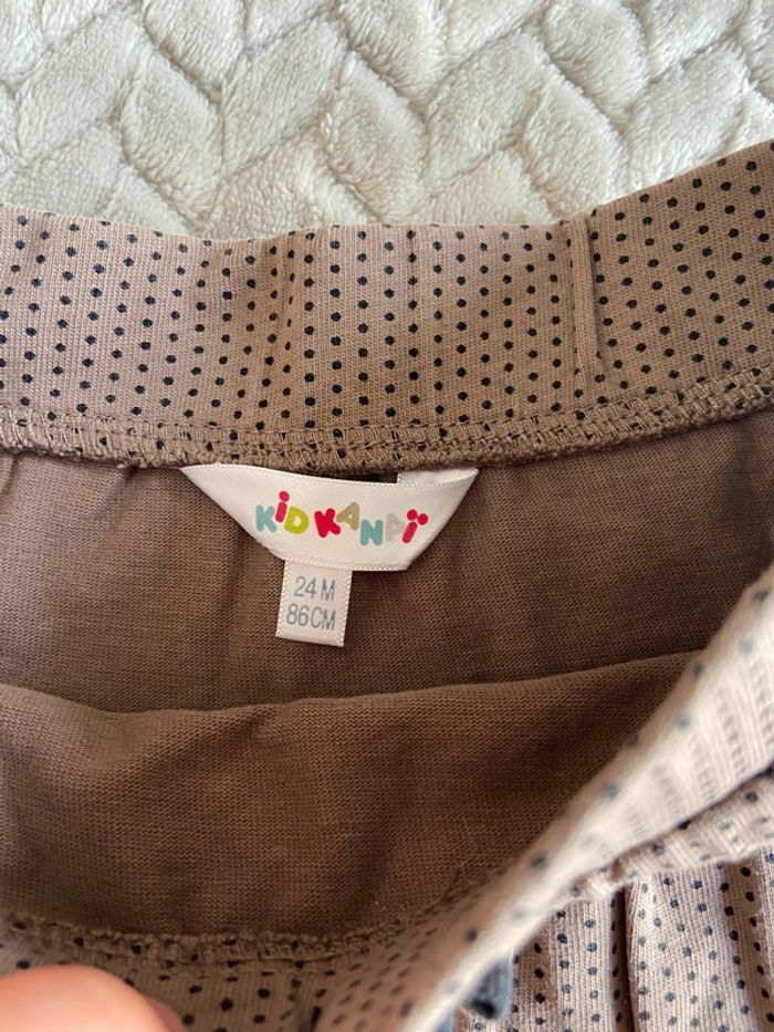 Jupe courte - photo numéro 3