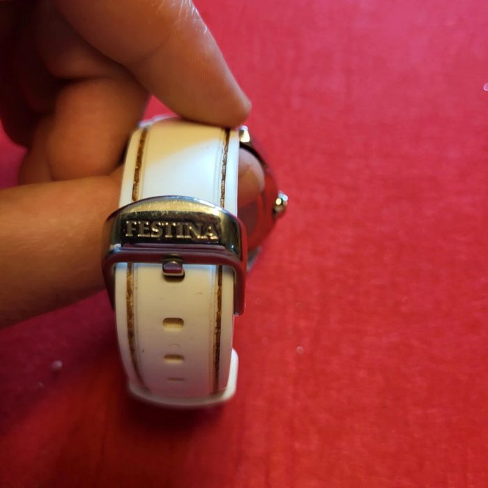 Montre festina femme blanche - photo numéro 3
