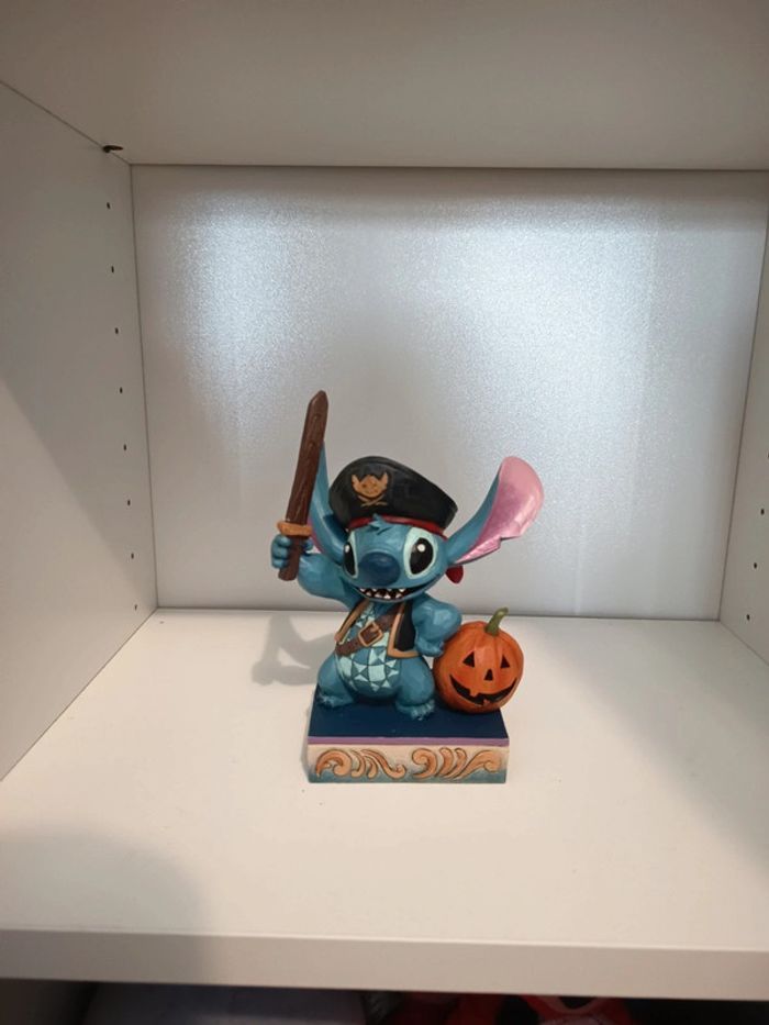 Figurine stitch pirate Disney traditions neuve - photo numéro 4