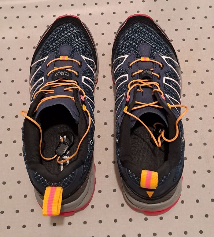 Baskets de trail CMP neuves en 39 - photo numéro 10