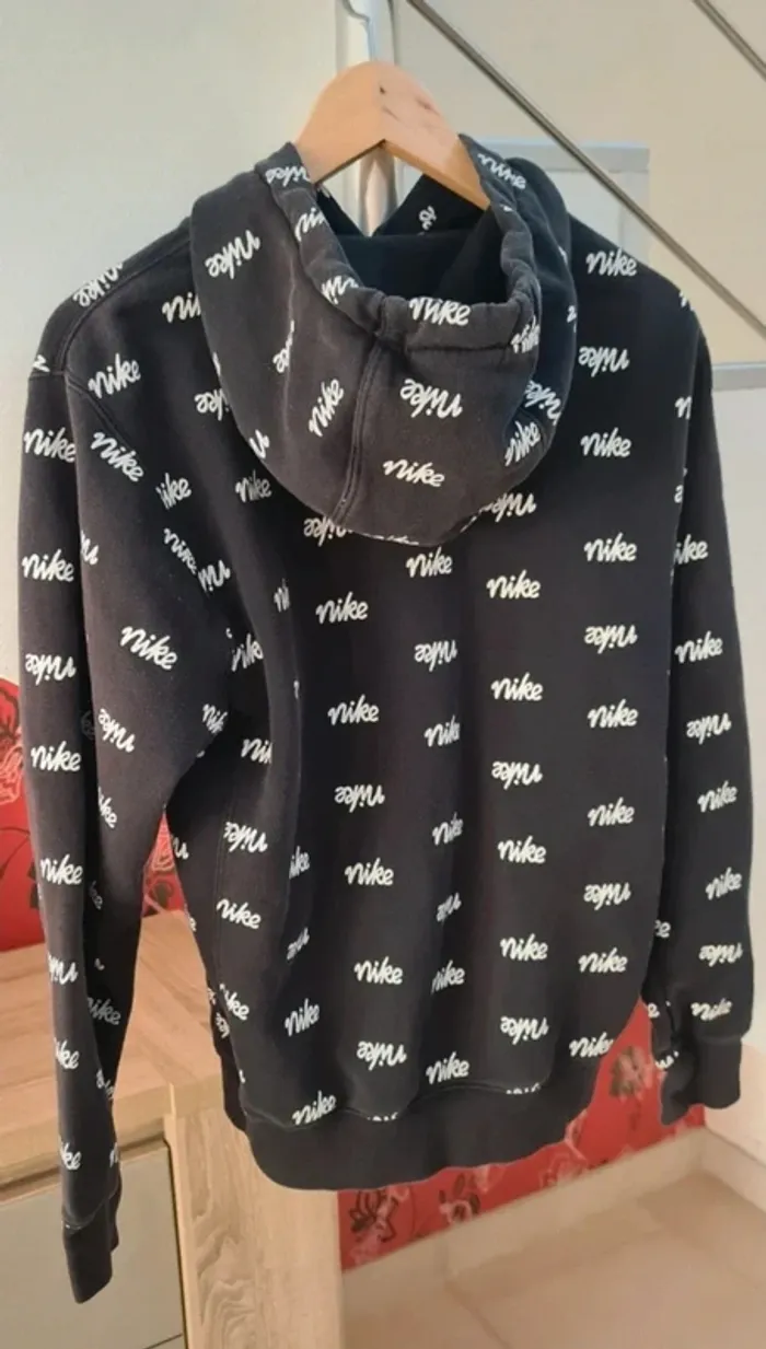 Sweat à capuche Nike taille XS - photo numéro 6