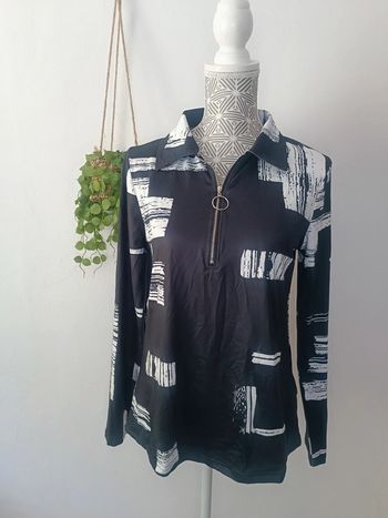 🌸 Blouse noire taille S