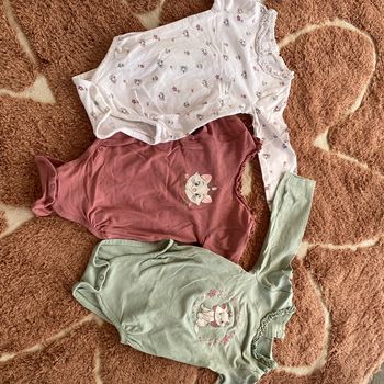 Lot bodies Orchestra Disney 12 mois filles