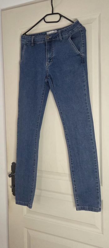 Jean ACROSS Jeans 30/44 – Coupe Slim Stretch – Excellent État – Taille Extensible