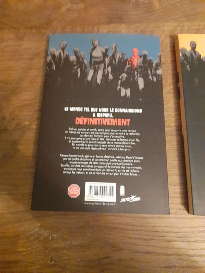 Walking dead numéro 1 et 2 - photo numéro 4