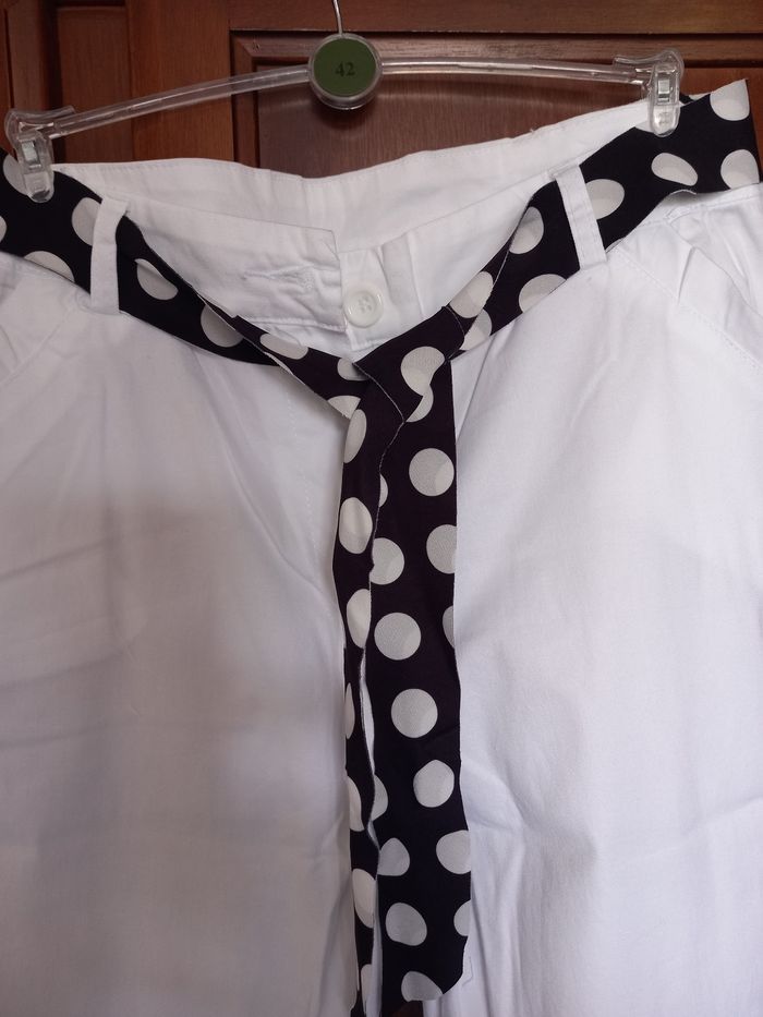 Pantalon blanc - photo numéro 2