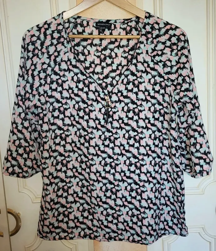 Blouse women only