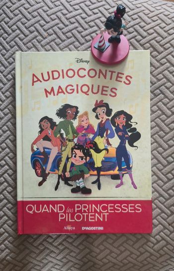 Numéro 142 Livre + figurine édition audiocontes Magiques Altaya édition disney audio compte conte