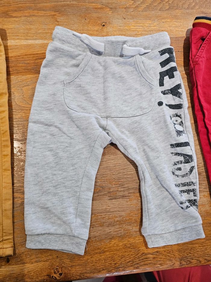 Lot 4 pantalons 9 mois - photo numéro 5