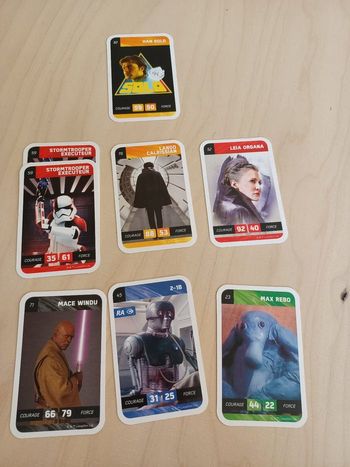Lot de cartes et autocollants Star Wars