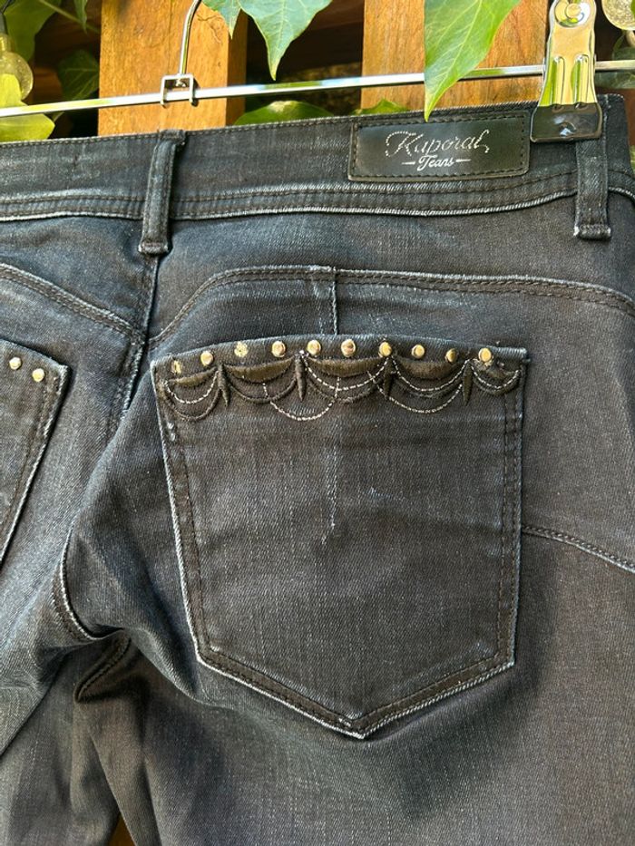 Jean bleu foncée kaporal slim brodé W26L32 femme - photo numéro 7