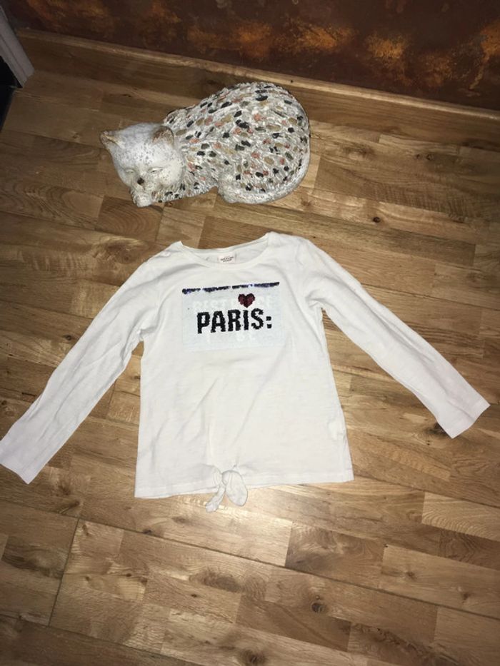 T shirt blanc paillettes réversibles116cm/6 ans